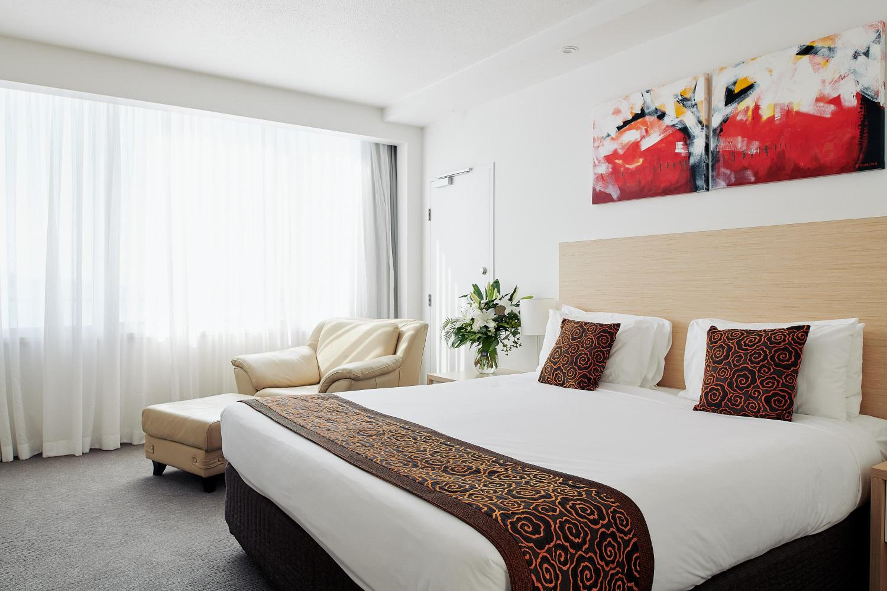 Deluxe, Suite