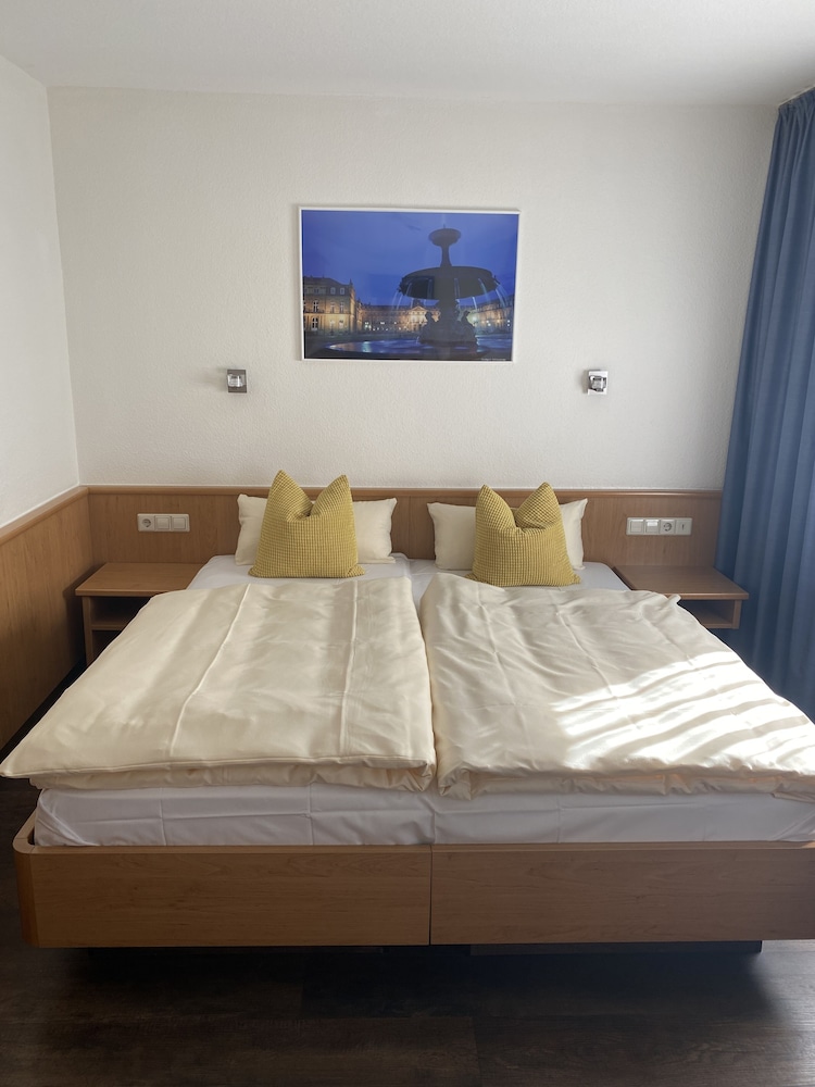 Mirage City Hotel Stuttgart 7/50
