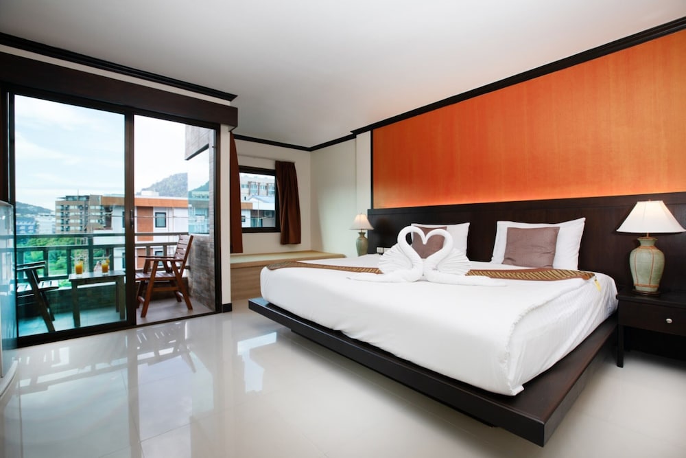 Orchid Garden Hotel 27/64