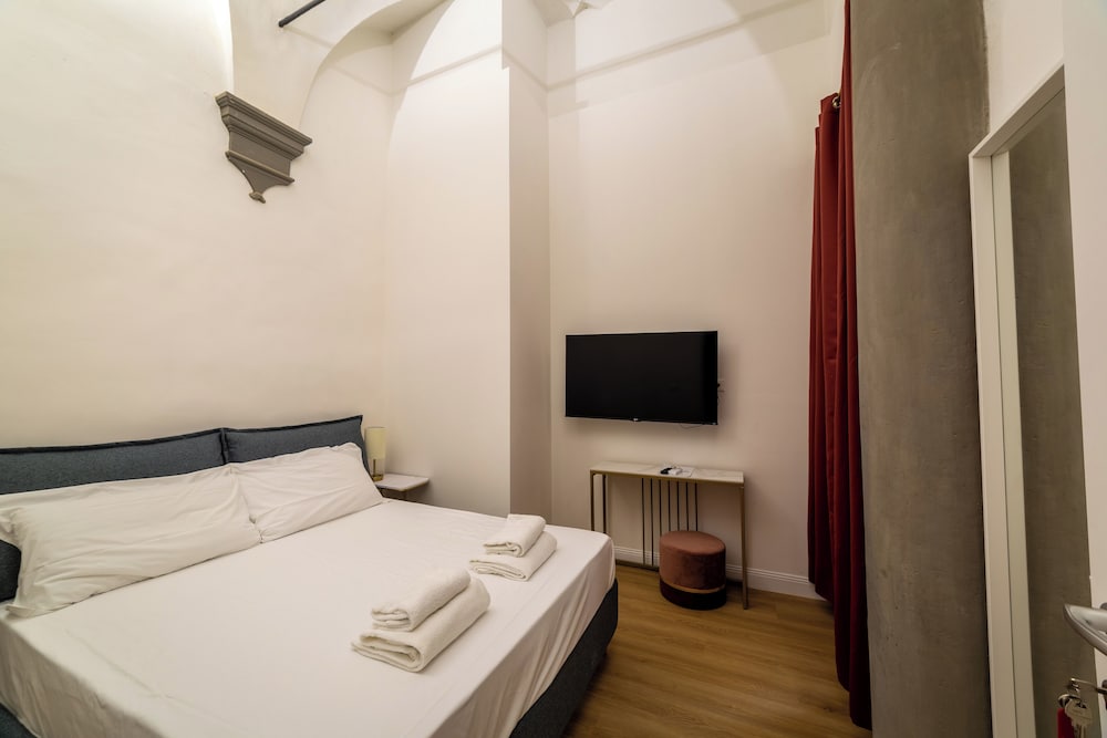 Residenza D'epoca Galleria L'accademia 12/32