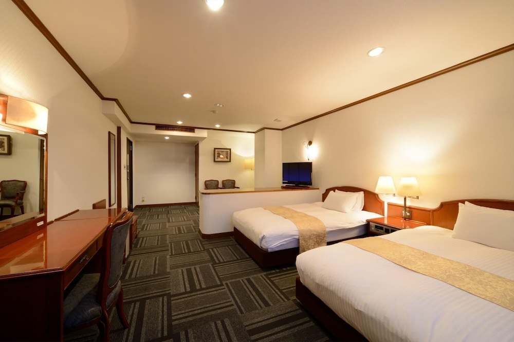 Hotel New Palace 6/16