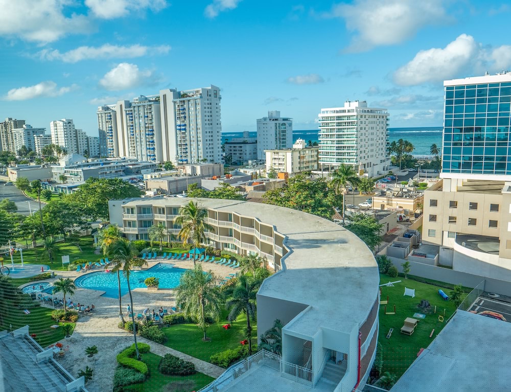 Hyatt Centric San Juan Isla Verde 4/57