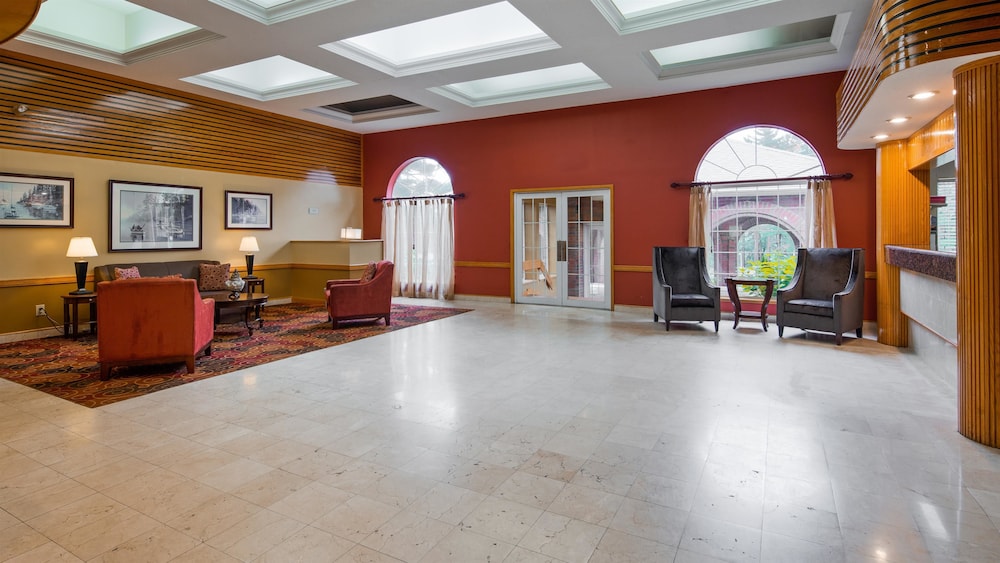 Best Western West Greenwich Inn 5/24