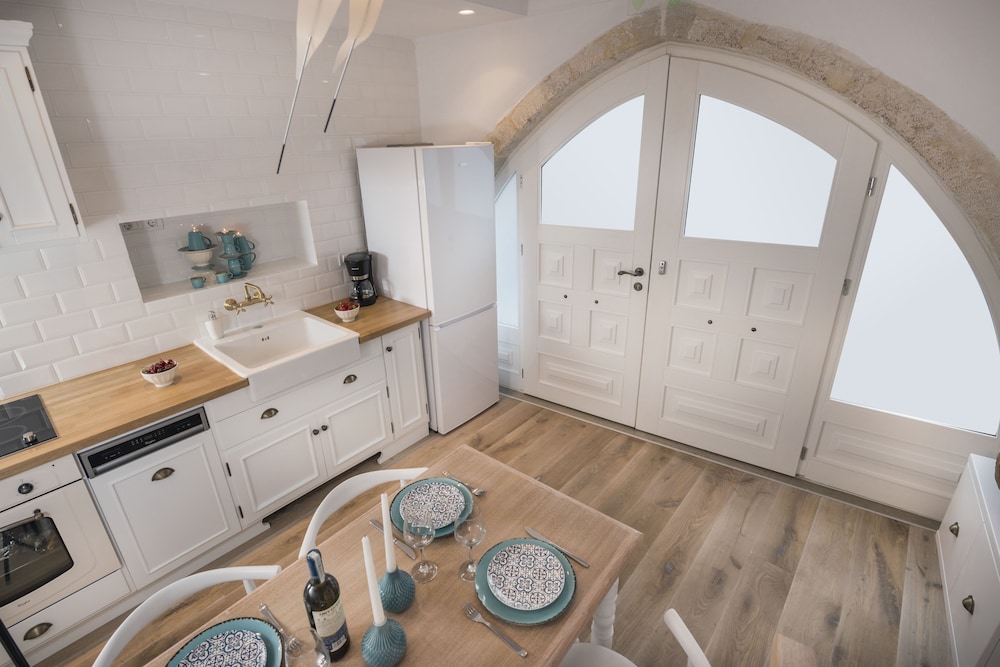 Casa Regina 34/50
