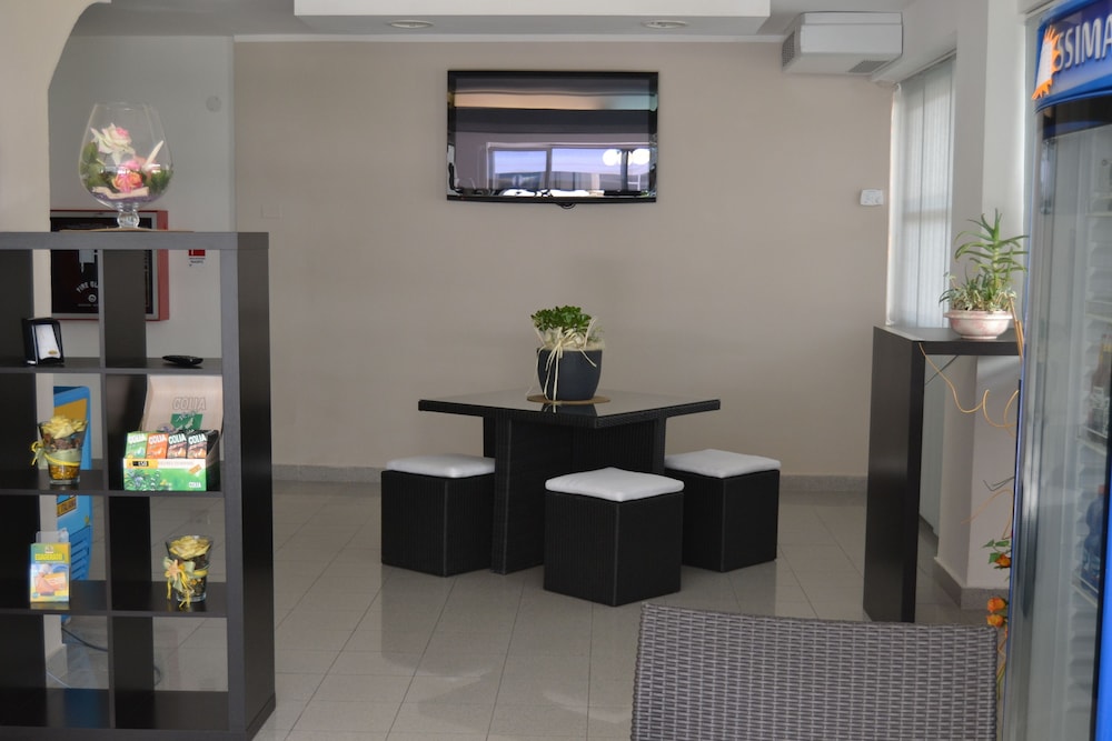 Hotel Senyor 6/50