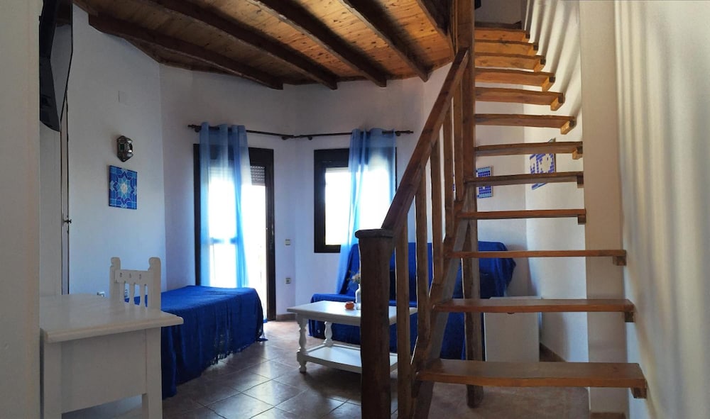 Hostal Alhambra 18/50