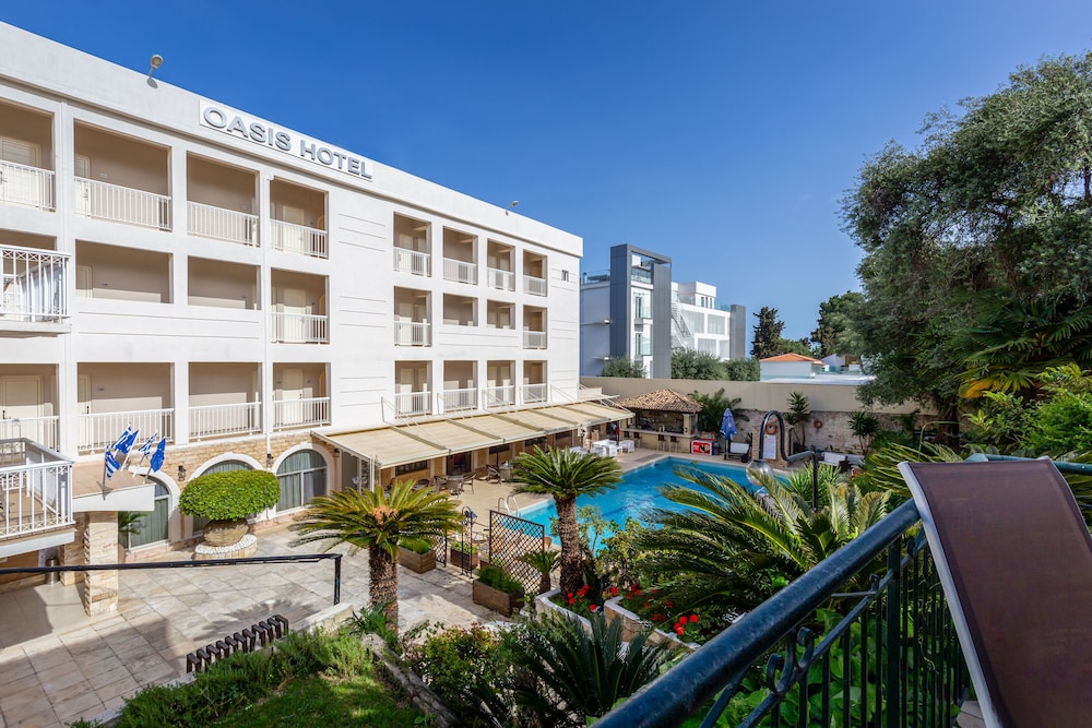 Oasis Hotel in Perama (Ionian Islands)