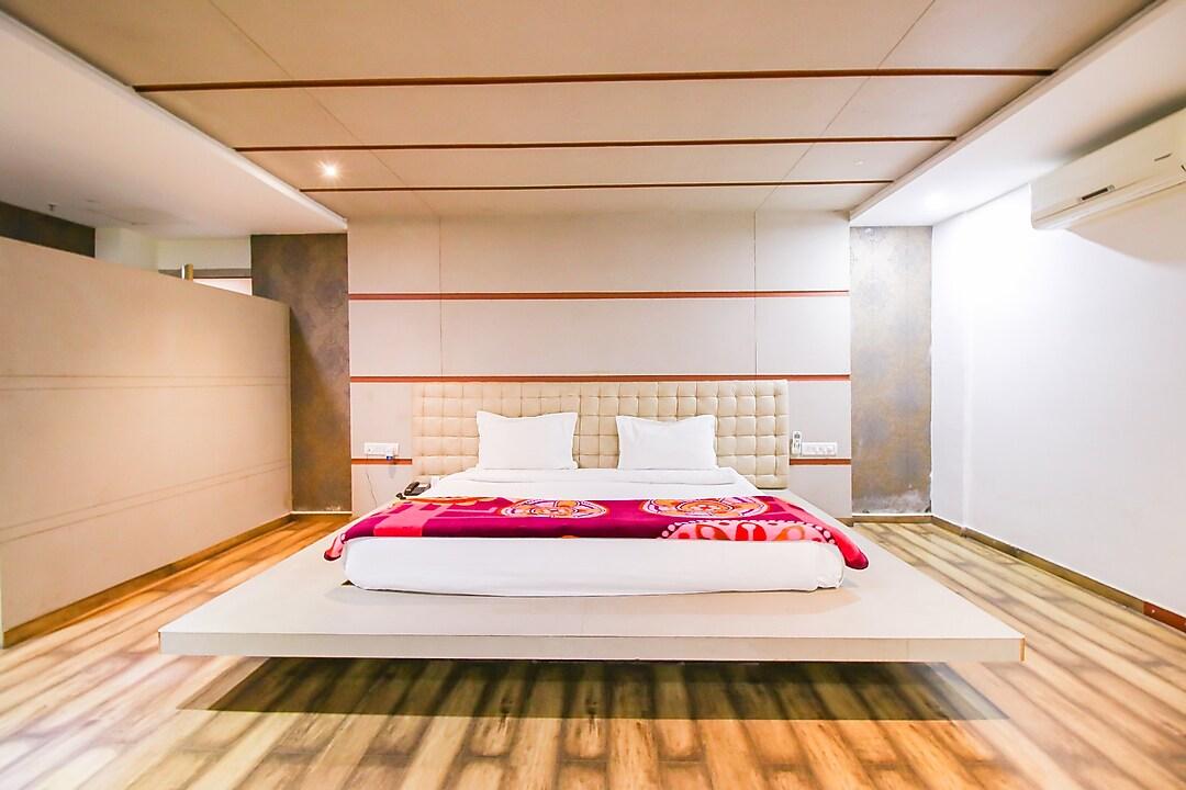 HOTEL SAMDAREEYA 8/11