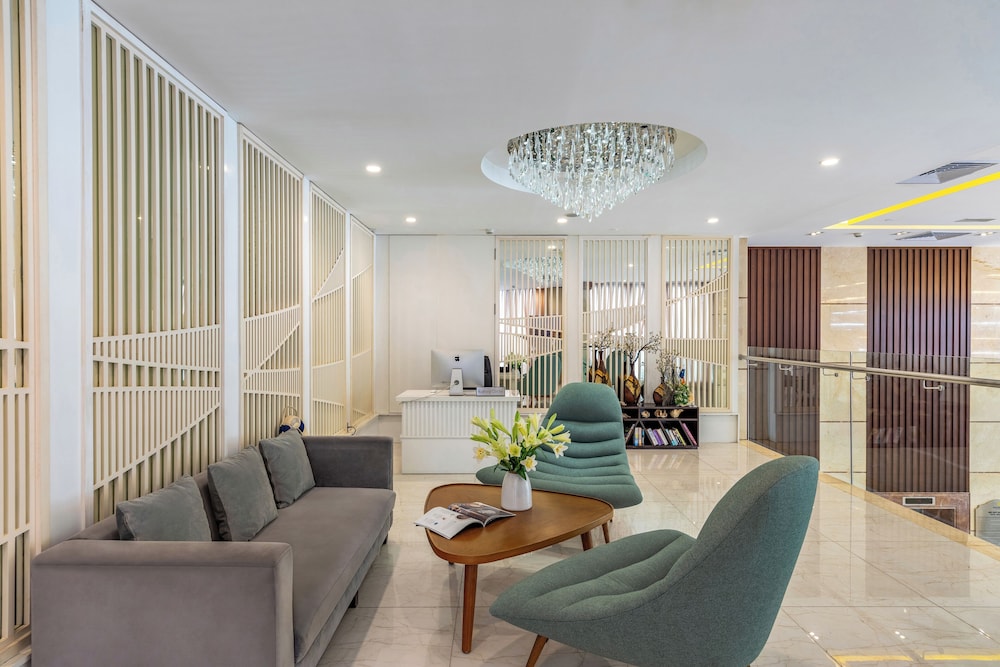 Mandila Beach Hotel Danang 51/77
