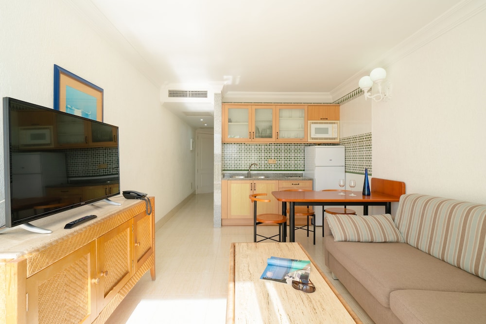 Plus Fariones Apartments 43/73