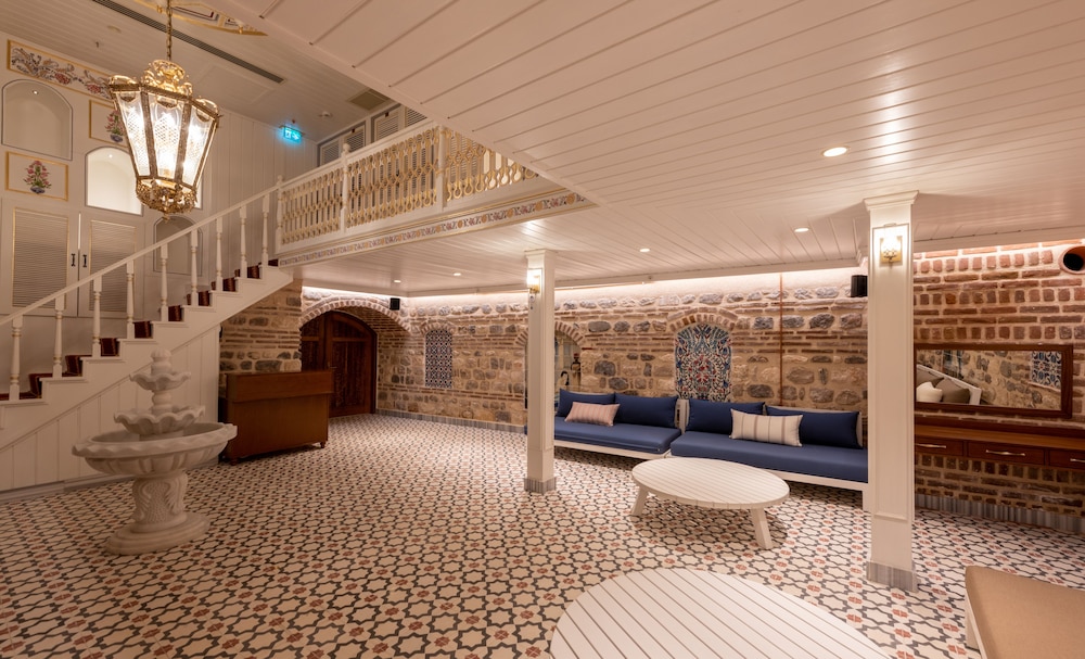 Bvs Bosphorus Hotel Pera 46/64