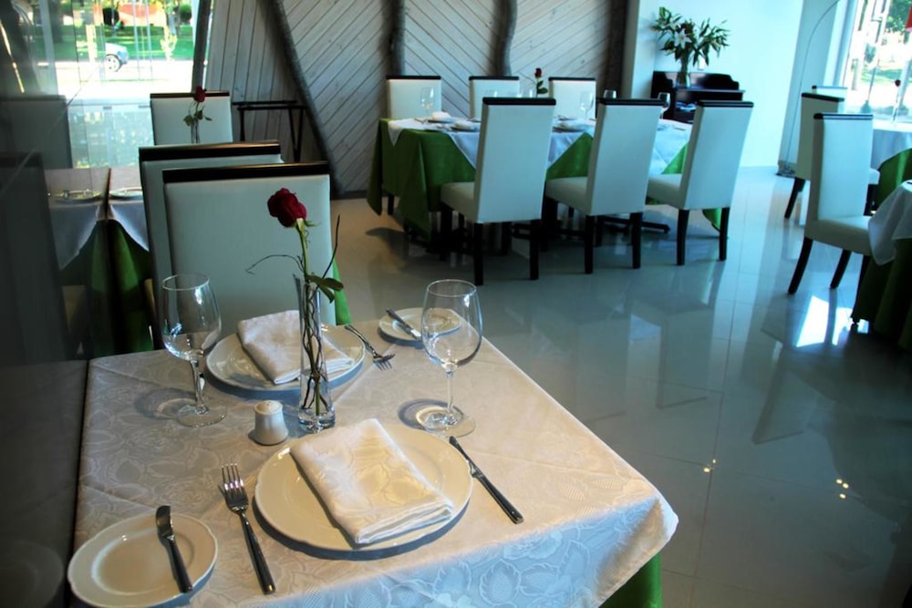 EcoHotel 16/24