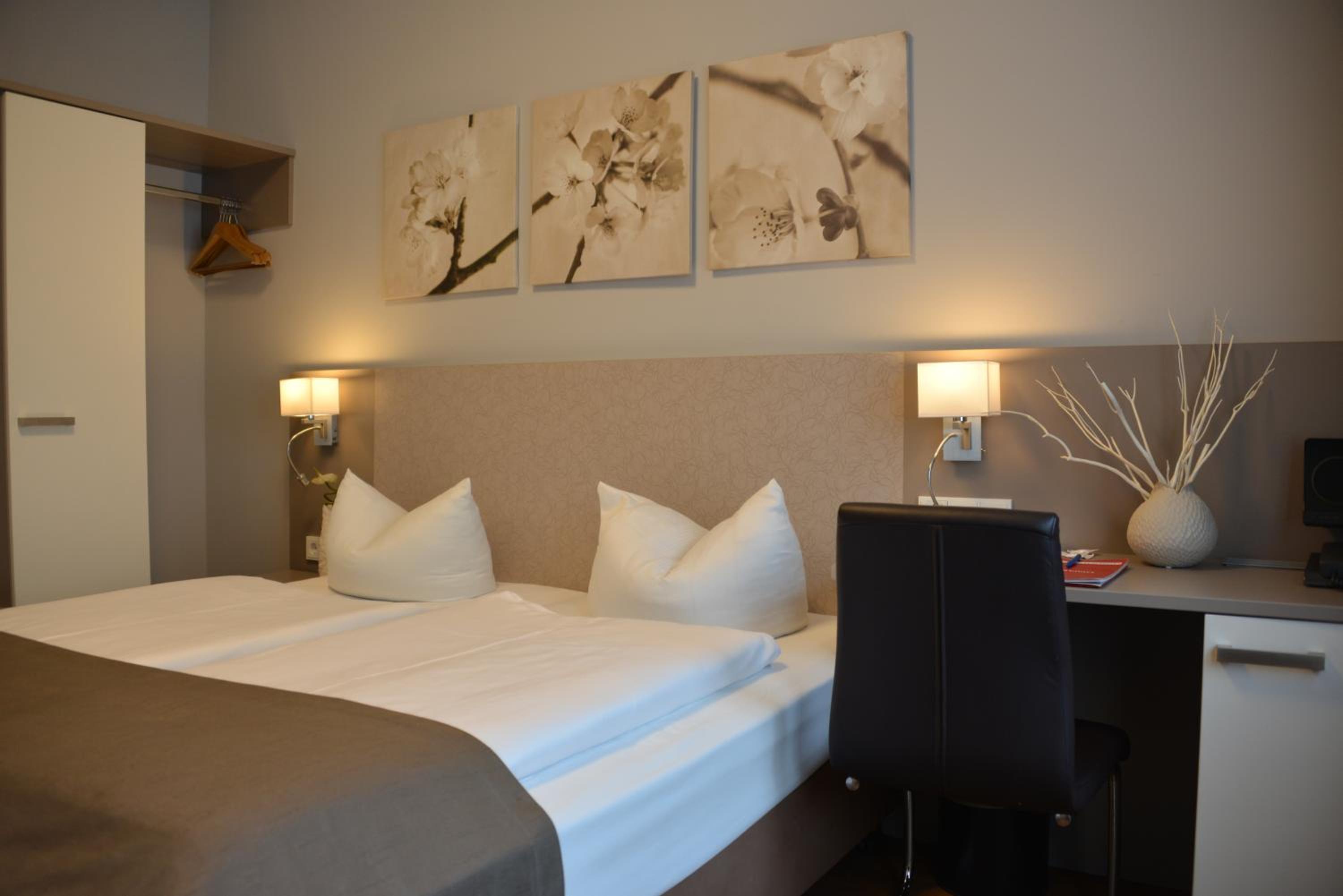 Room, Double Bed, Annex