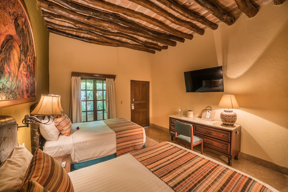 Posada Del Hidalgo 20/50