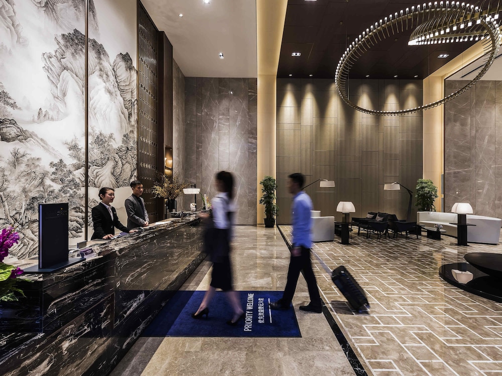 Grand Mercure Wuhan Qiaokou 8/50