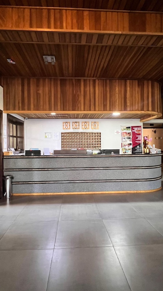 Maria Plaza Hotel 12/65