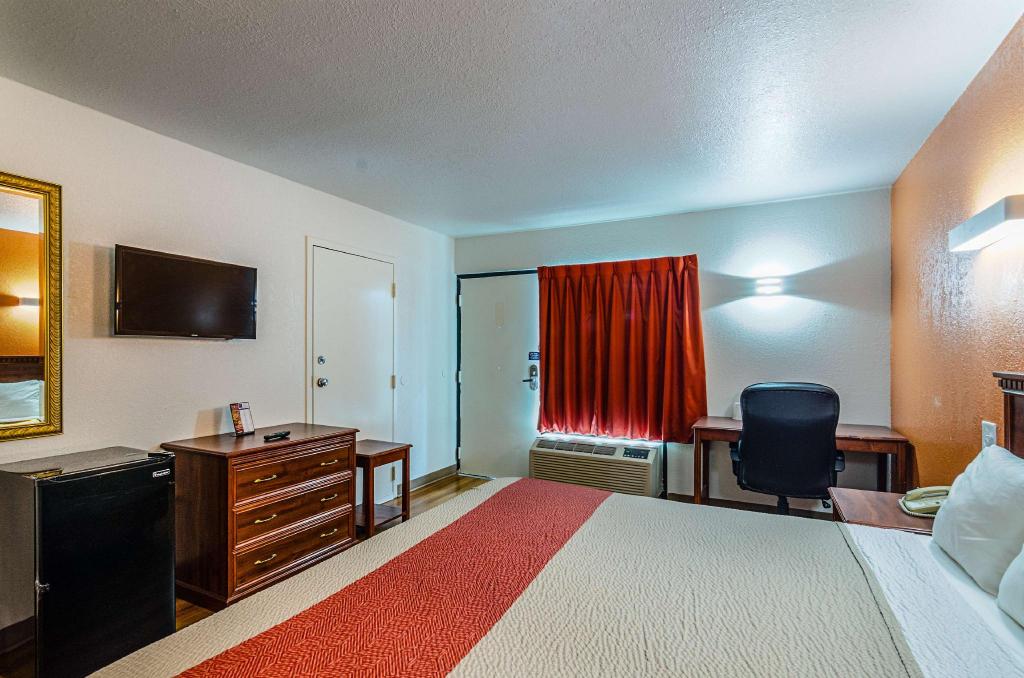 Motel6 Troy, AL 10/35