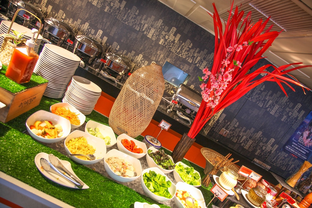 Le Fenix Sukhumvit 30/43