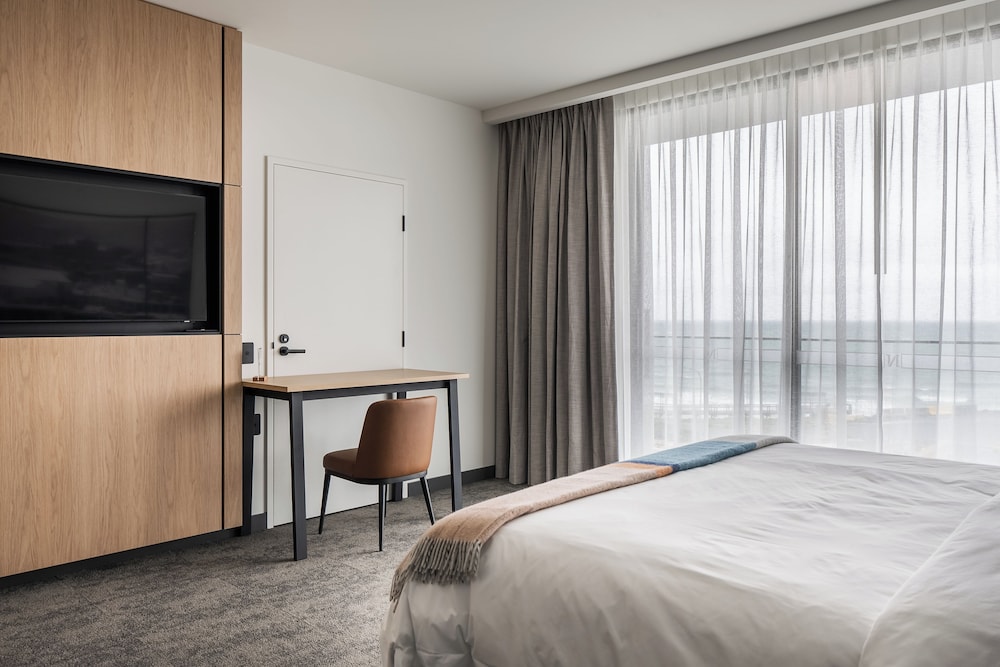 Room at One North Terrace, BURNIE