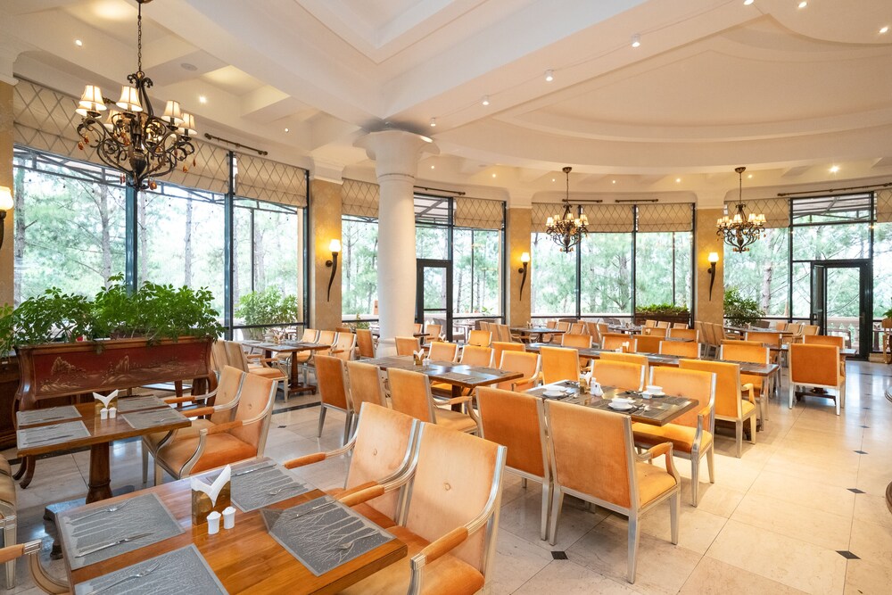 Dalat Edensee Lake Resort and Spa 32/45