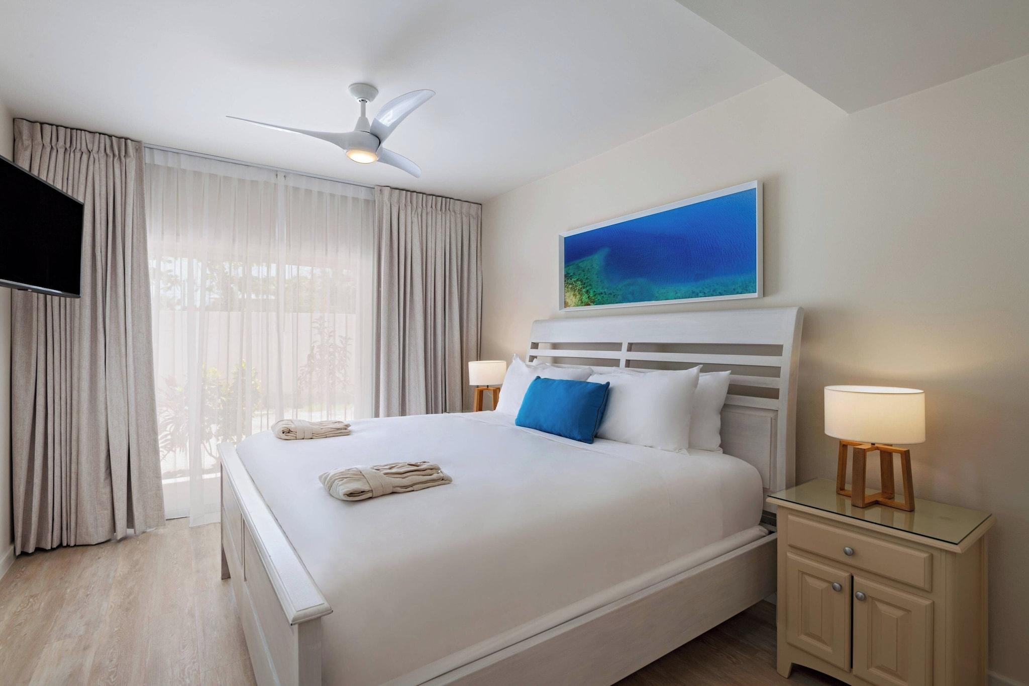 Suite, Resort View