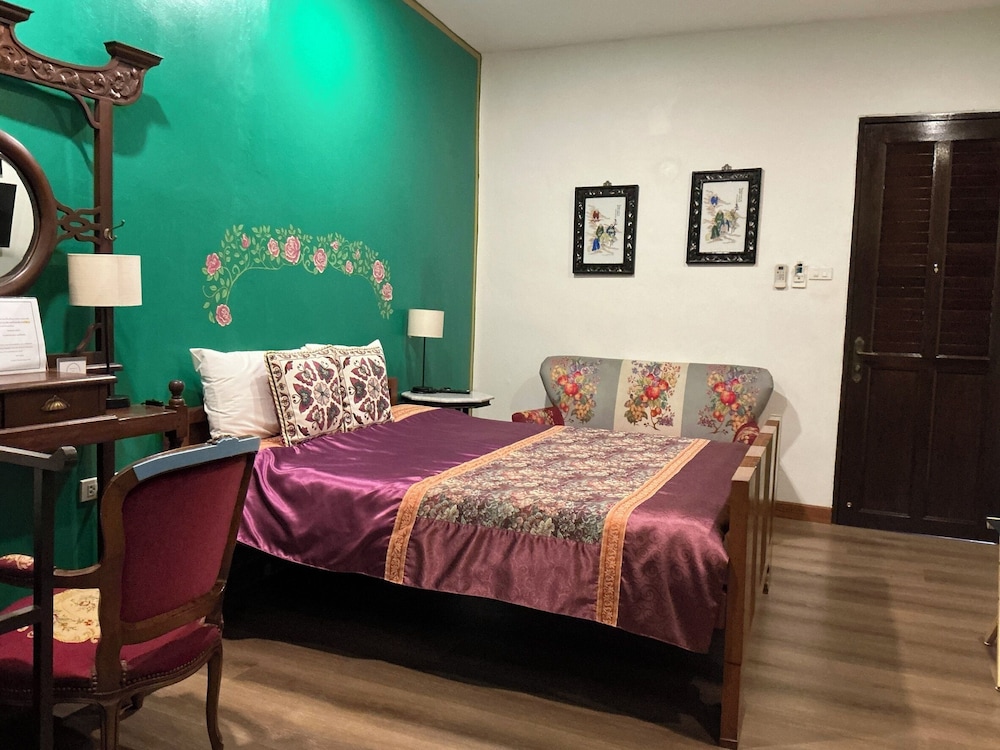 Songkhla Tae Raek Antique Hotel 13/47