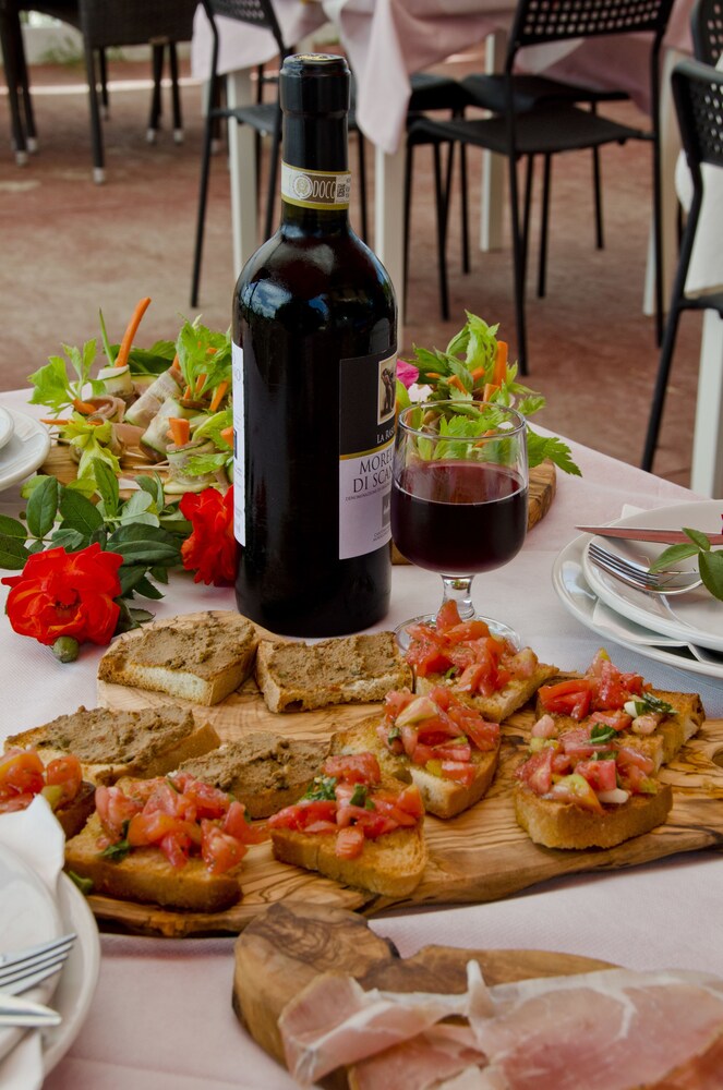 Agriturismo la Fragolaia 47/50