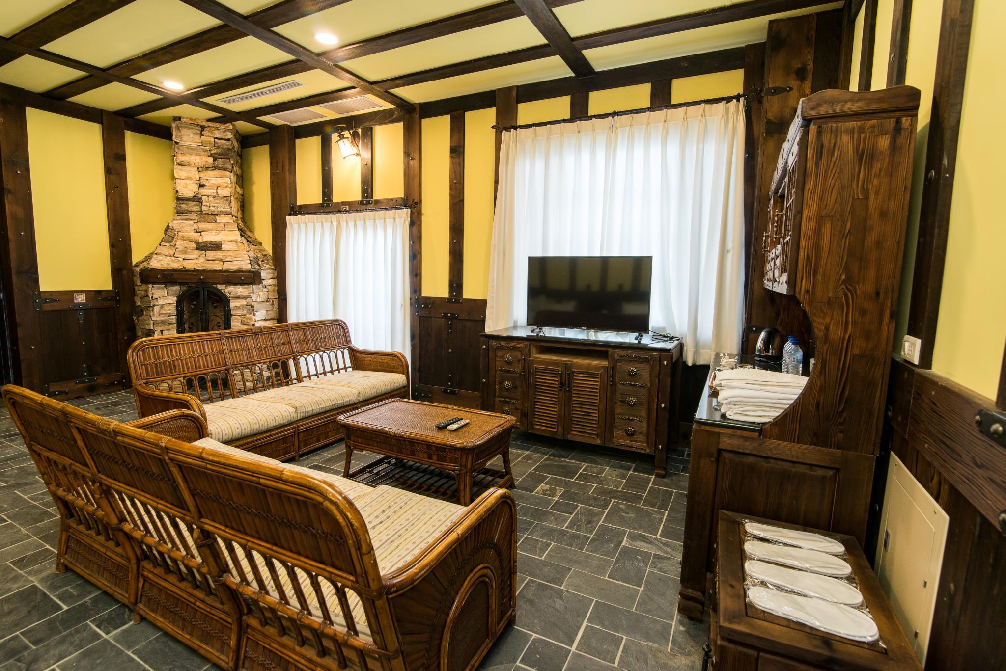 Vanse Hotel 23/43