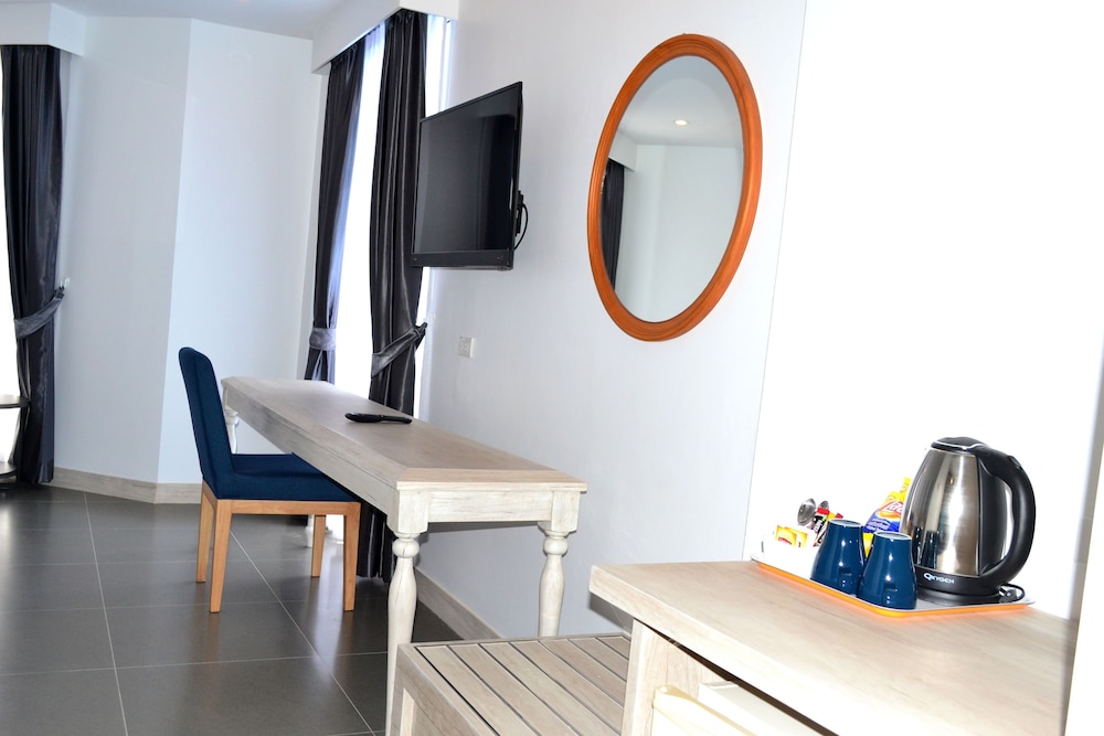 Flipper Lodge Hotel Pattaya photo4