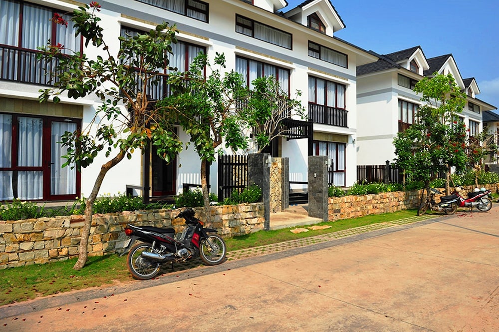 Kosmos Phu Quoc Villa 18/26