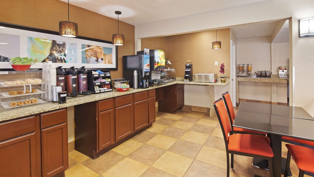 Best Western Mountainbrook Inn 28/35