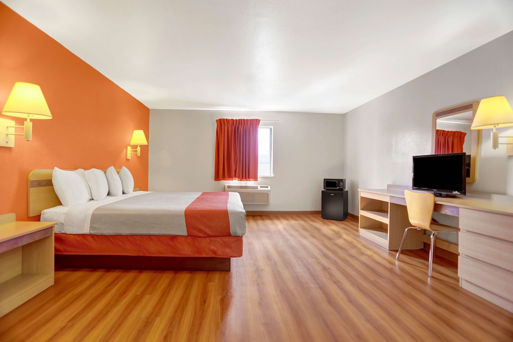 Motel6 Espanola, NM 19/48