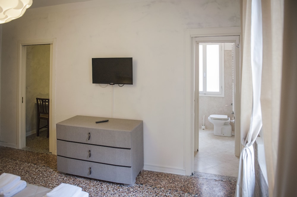 Porta Orientalis Venice 16/24