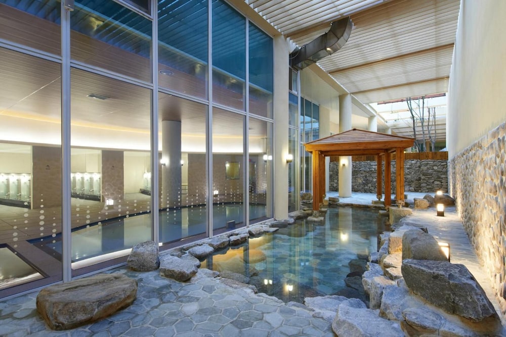 Hanwha Resorts Sanjeong Lake Annecy 18/47