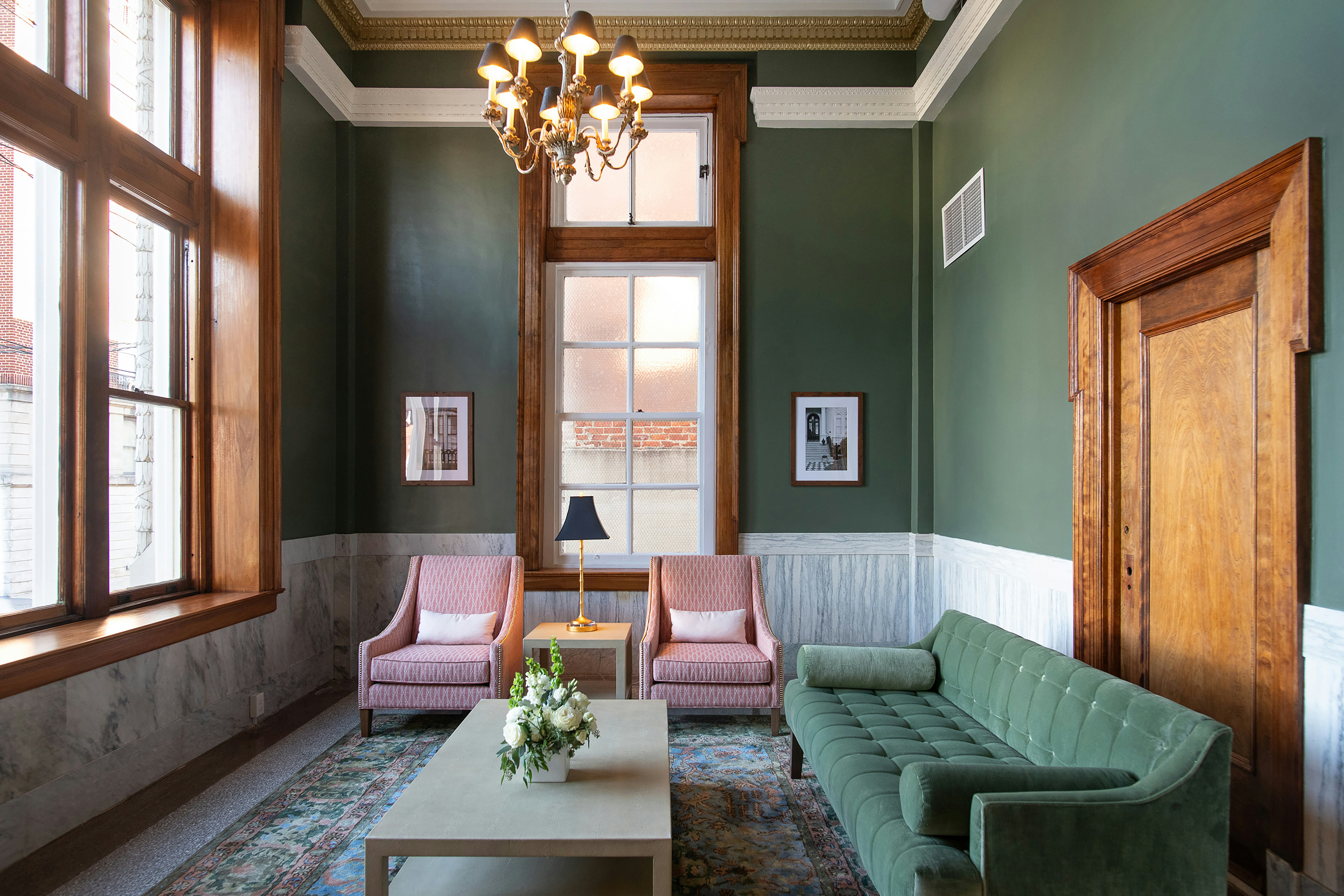 Hotel Petersburg, Tapestry Collection by Hilton 8/24