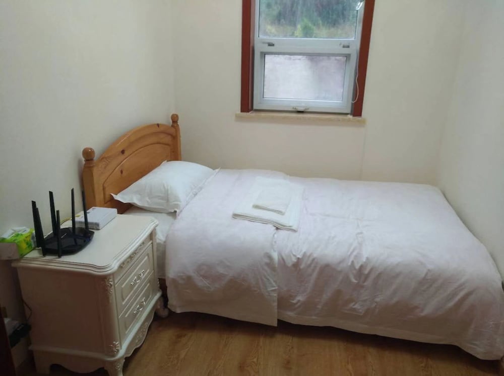 Ru Yi Residence 8/16