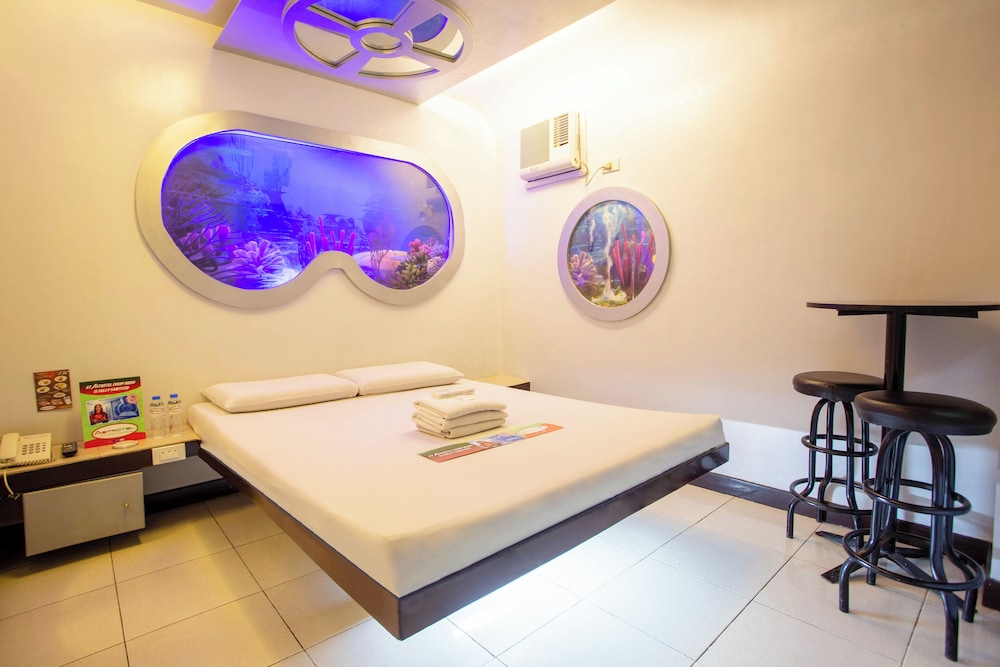 Astrotel Novaliches 9/50