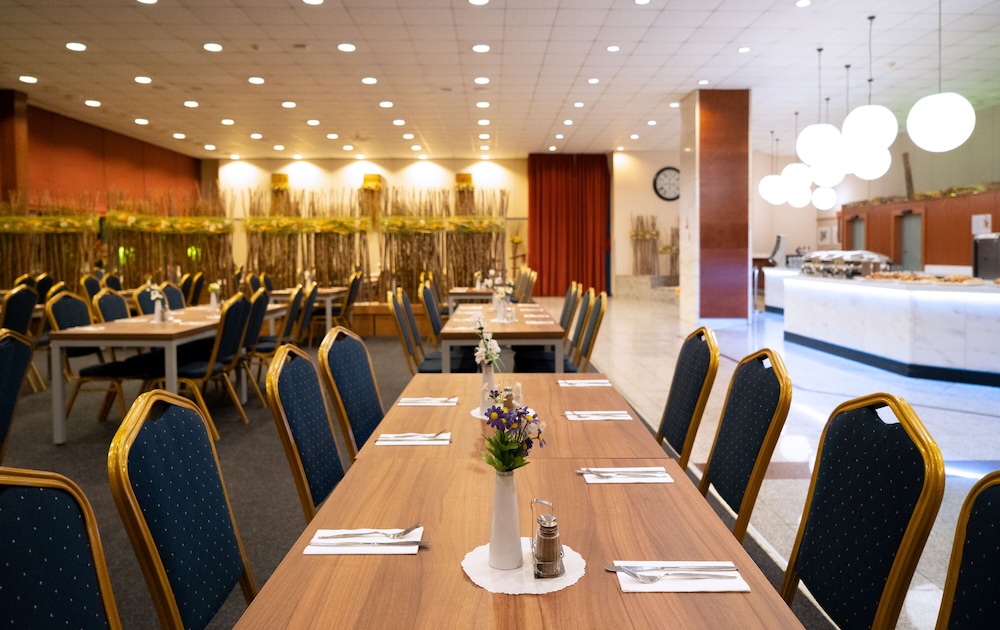 Olympik Hotel 52/68