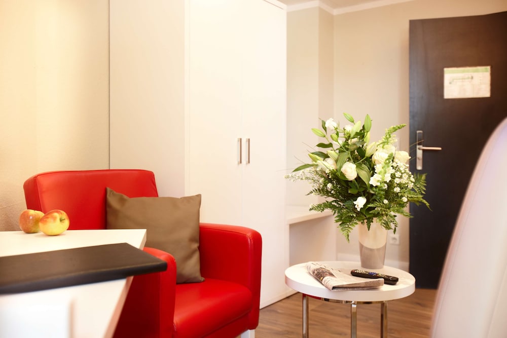 Hotel Domicil Hamburg By Golden Tulip Formerly Nordic Domicil 19/33