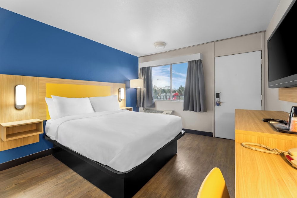 Motel6 Winnemucca, NV 25/60