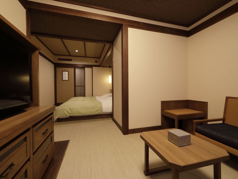 Kotohira Onsen Onyado Shikishima-Kan 19/30