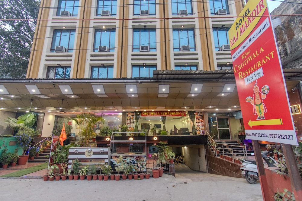 Hotel Raj Mandir 4/44