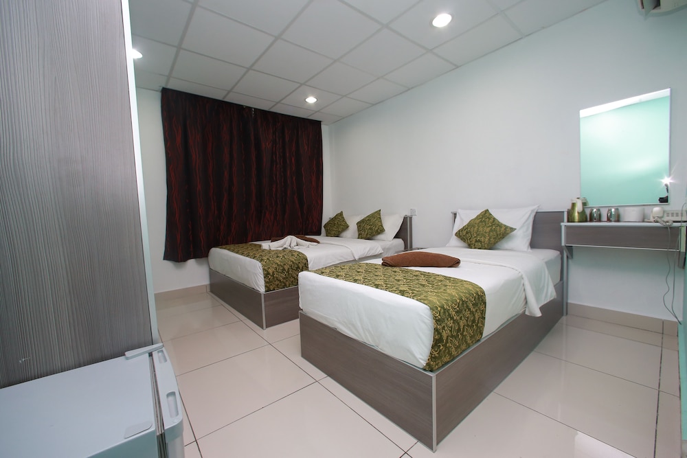 LaComme Inn 46/74