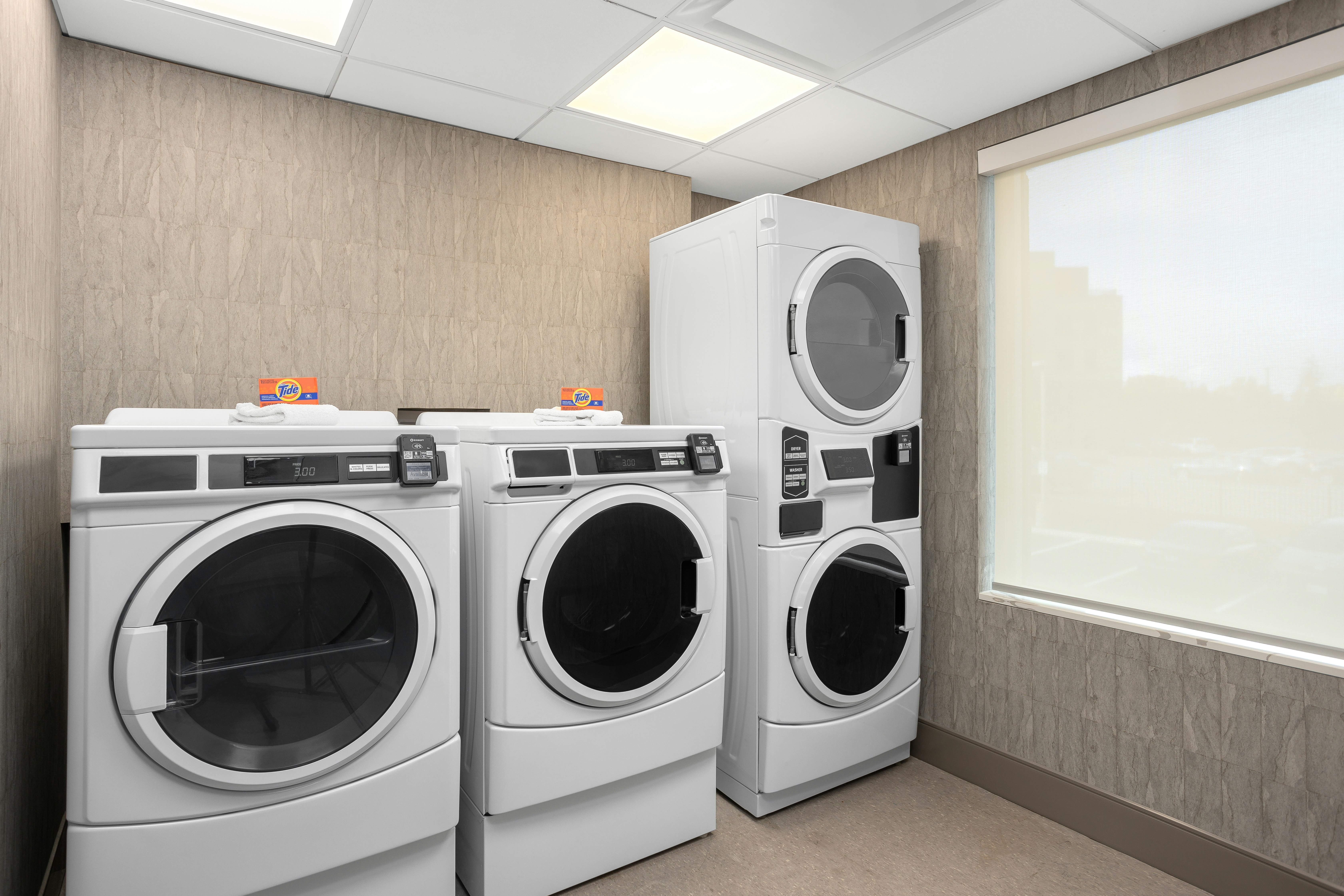 Home2 Suites by Hilton Kitchener 24/31