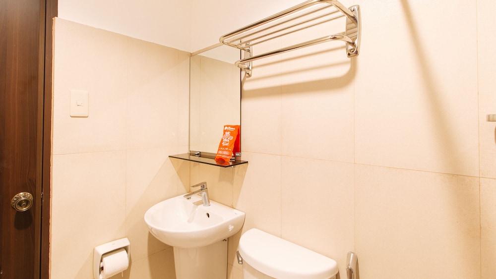 Reddoorz San Antonio Makati 36/49