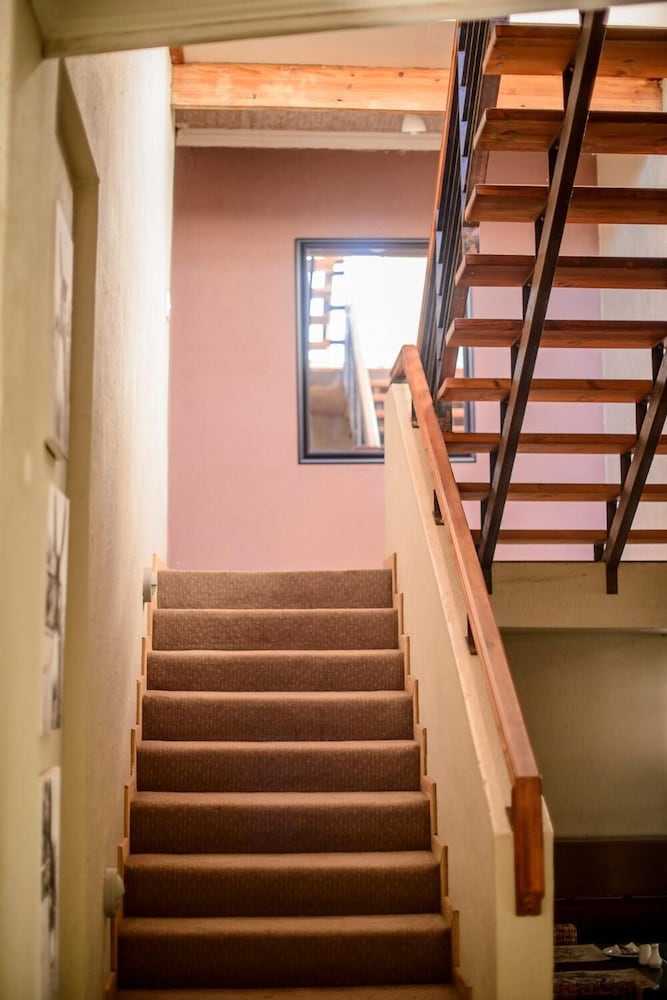 Zebrina Guest House 15/50