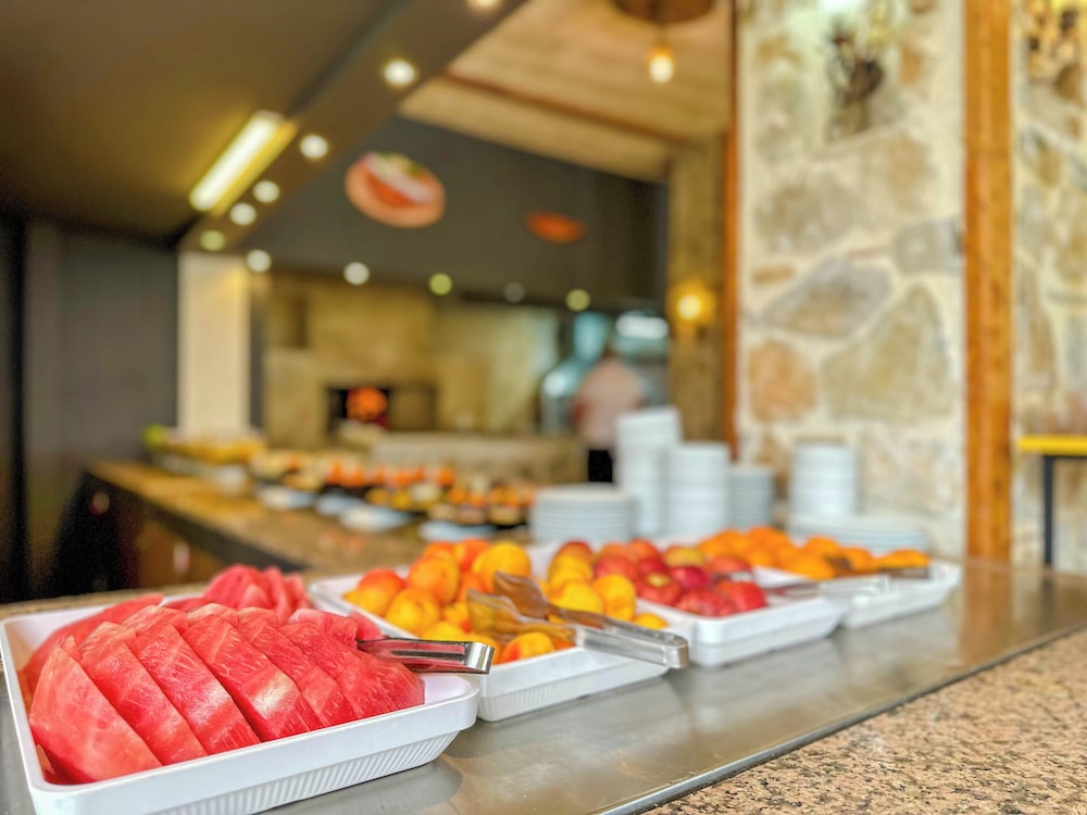 Ova Resort Hotel 5/55
