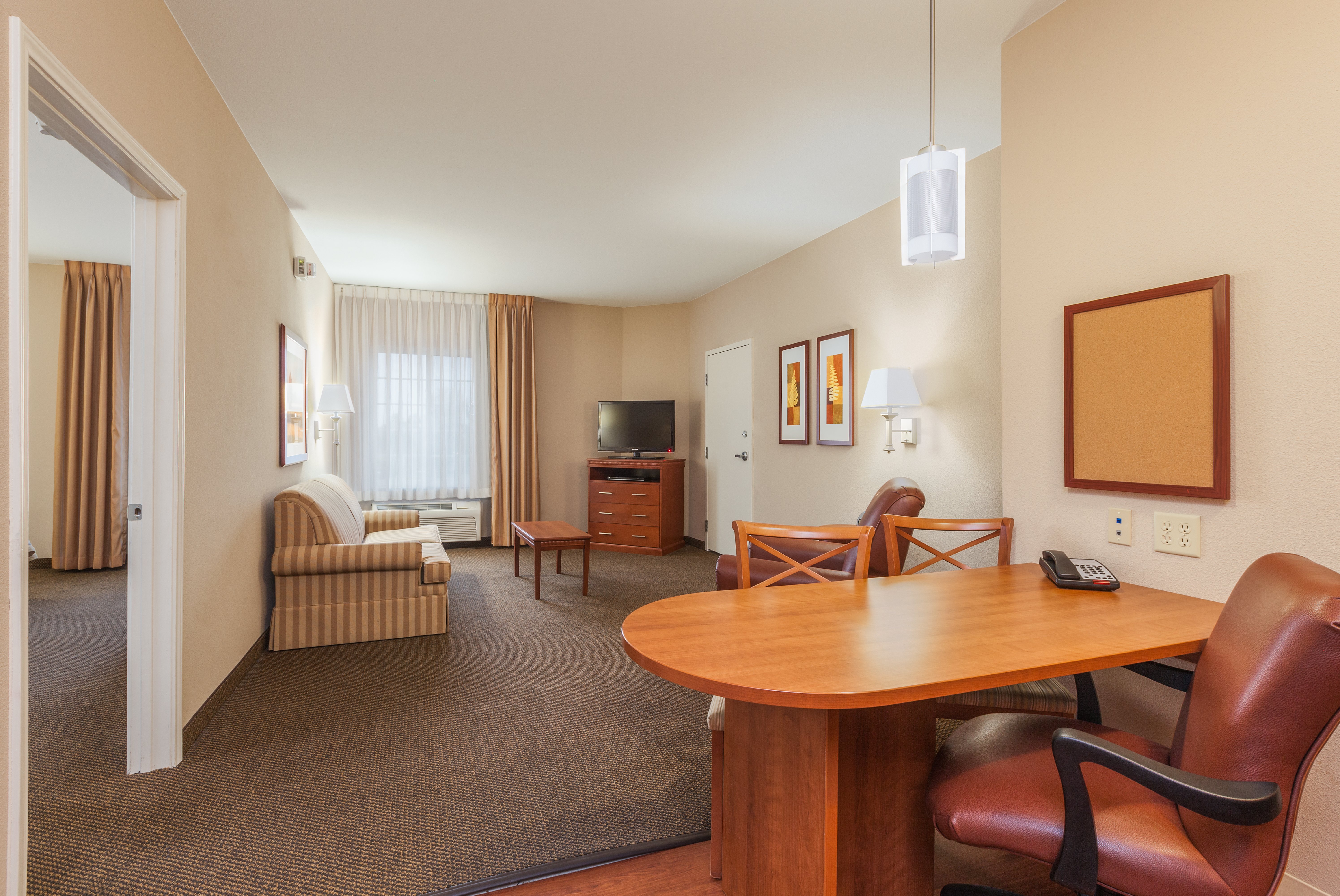 Candlewood Suites Houston I-10 East 11/27