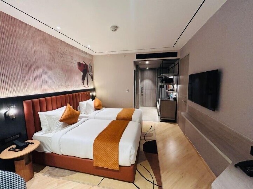 Ramada Plaza by Wyndham Chandigarh Zirakpur 14/58
