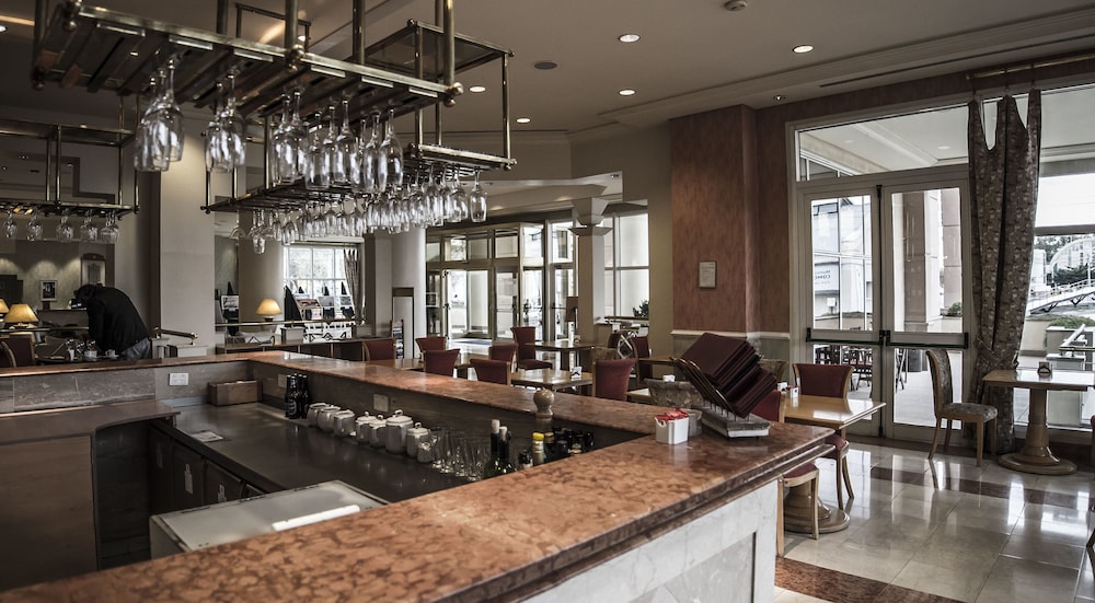 Lucania Palazzo Hotel 49/55